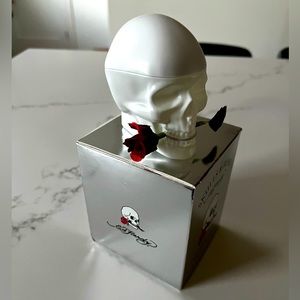 Ed Hardy: Skulls and Roses Perfume Eau De Parfum